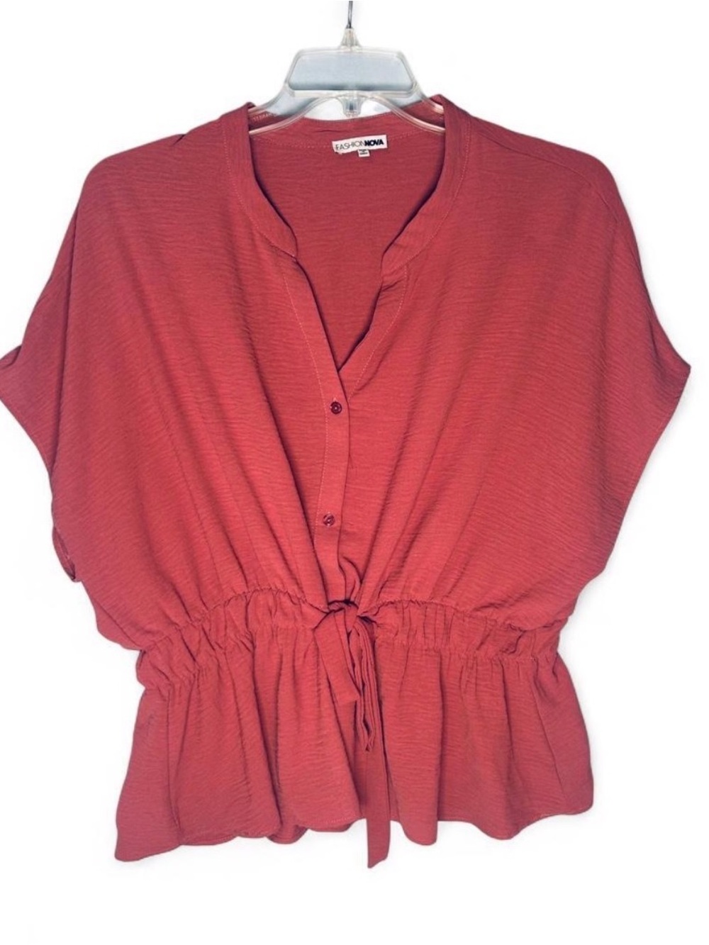 Plus size Fashion Nova Women's Rust Drawstring Button up Top 3X like new.
